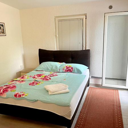 Apartment Gajac C72 Новаля Екстериор снимка