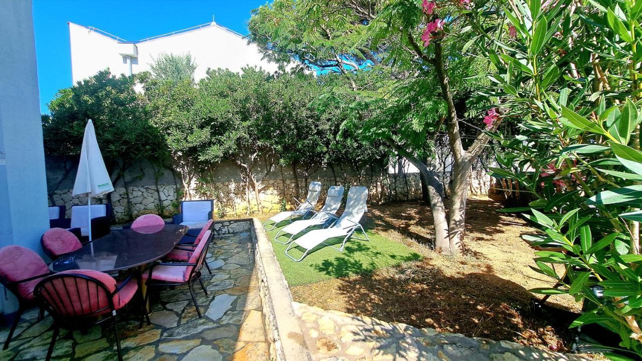 Apartment Gajac C72 Новаля Екстериор снимка